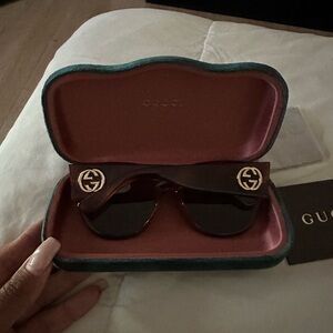 Brand new Gucci sunglasses brown